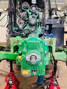 Přední tříbodový závěs METALPLAST pro traktory John deere - 16