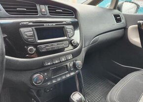 Kia Cee´d 1.6-TOP STAV -VÝBAVA-SERVIS - 16