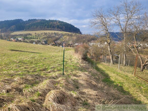 Stavebný pozemok s krásnym výhľadom nad obcou Jasenica pri - 16