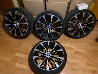 Originál BMW STYLE 599 + pneumatiky PIRELLI P ZERO E - 16