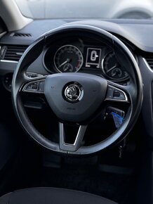 Škoda Octavia Combi 2.0 TDI Ambition - 16