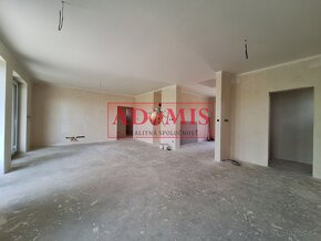 Predáme nadštandardný 4izbový bungalov Cestice 131m2,ČOV,vod - 16