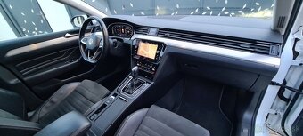 Volkswagen Passat 2.0 TDI EVO Elegance DSG  2021 virtuál - 16