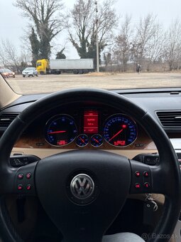 Volkswagen Passat B6 2.0TDI Highline - 16