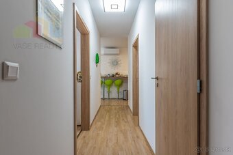 Na predaj krásny 3-izb. s balkónom, 71 m², Bajkalská ulica,  - 16