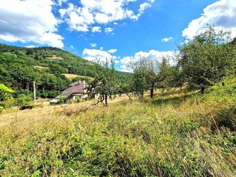 Rodinný dom s  rozsiahlym pozemkom 3538 m2 - Kremnica - 16