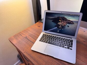 Predám MacBook Air 2013 i5 (128 GB, 4 GB RAM) - 16