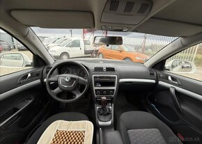 Škoda Octavia 1,6 TDI Ambiente nafta manuál 77 kw - 16