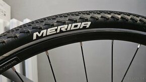 Merida crossway 300 - 16