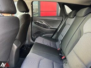 Hyundai i30 1.6 CRDi, v Záruke, Pôvodný lak, 81 770km, SR - 16