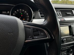 Škoda Superb Combi 2.0 TDI CR Business DSG - 16