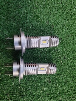 Predam nove led ziarovky H1,H4 H7,H8,H9,H11,H15,H16 HB3,HB4 - 16