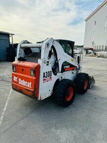 BOBCAT A 300 H, lopata, vidle - 16