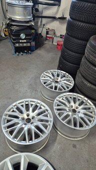 Predam origo elektrony R19 AUDI SPEEDLINE 5x112 9J ET33 - 16