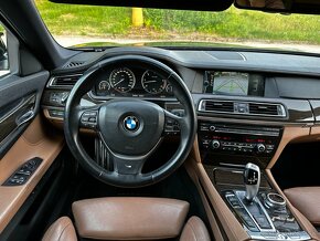 BMW 740 xDrive F01 - 16