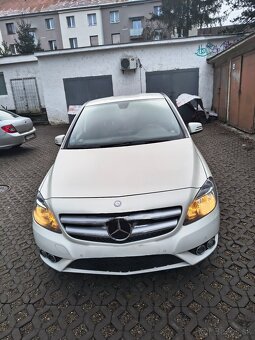 Predám Mercedes-BenzB200CDI - 16