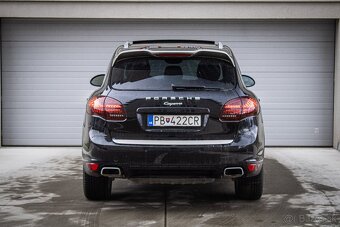 Porsche Cayenne Diesel Platinum Edition, Slovenské, DPH - 16