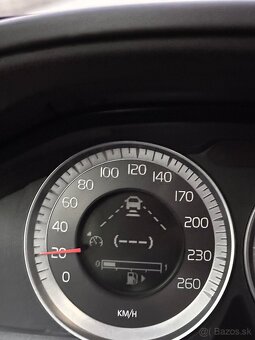 Volvo XC60 4x4 158kw /2012/ 215tis km - 16