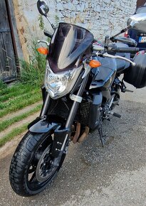 Yamaha FZ1 - 16