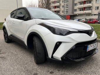 Predám Toyotu Chr Gr sport 2.0 hybrid s DPH - 16