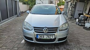 VW Golf V 1.9 TDI 2009, klima, kamera, navi, tažné STK 5/26 - 16