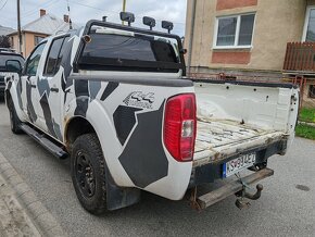 Nissan Navara DoubleCab 2.5dci - 16