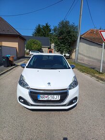 Peugeot 208 rocnik 2018 vo vysokej výbave - 16