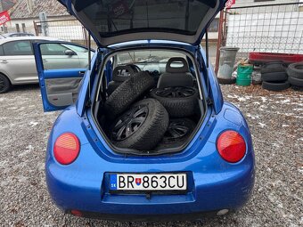 Volkswagen New Beetle 2.0 - 16