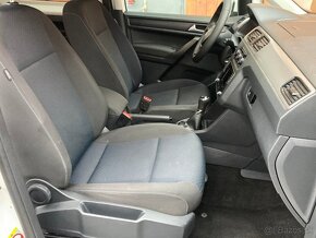 VOLKSWAGEN CADDY MAXI 2,0TDi 7míst dělané rozvody - 16