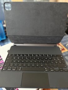  iPad pro 12,9 | 128 GB | M2 čip | M. Keyboard | S. Folio - 16