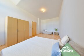 DO DOMČEKA | REZERVOVANÉ Svetlý apartmán s terasou a výhľado - 16