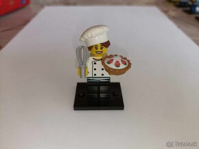 Minifigúrky LEGO - 16