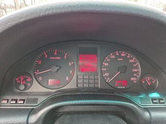 Audi A8 3.7 V8 Quatro, 169kW, 315.000 km, r.v. 1996 - 16