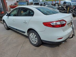 Renault Fluence 1,6i 82kw - 16