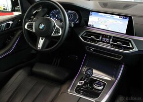 BMW X5 xDrive40i M Sport benzín automat - 16