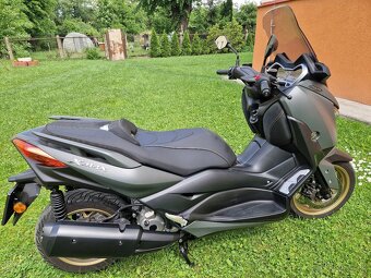 Predám Yamaha Xmax TechMax 300 - 16