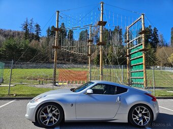 Nissan 370z  /3.7 V6 / 2014 /automat / - 16