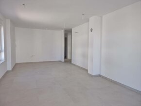CHORVÁTSKO - Nové apartmány s pivnicou - VODICE - 16