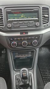 VW Sharan 2,0 TDI - 16