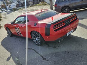 Dodge challenger 6.4hemi RT r.v.2015 - 16