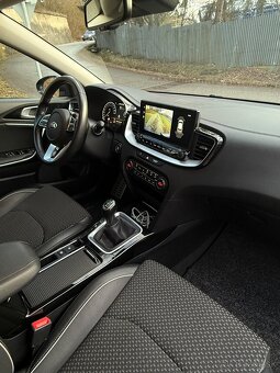 KIA XCeed 1.6 CRDI 100kw Virtual Cockpit,Kamera,LED,R18,Sens - 16