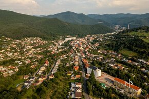 Ponúkam vám exkluzívne na predaj stavebný pozemok o rozlohe - 16