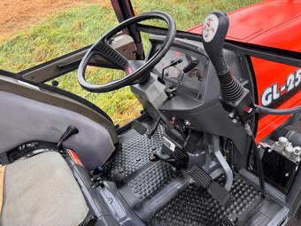 Japonský traktor KUBOTA GL 25 + příslušenství - 16