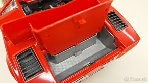 1:18 LAMBORGHINI COUNTACH - 16