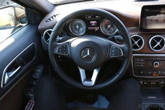 Mercedes-Benz GLA 200 d A/T - 16