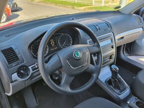 ŠKODA OCTAVIA 2.0TDI CR 4X4 2012 WEBASTO - 16