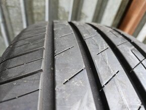 Špičkové letné pneu GoodYear - 215/55 r17 98W - 16