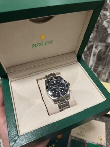 Rolex Submariner Cierne Hodinky - 16