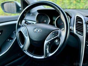 Hyundai i30 1.6 CRDi 2016 - 16