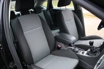 FORD FOCUS 1,6i BENZÍN 74KW/101PS - 16